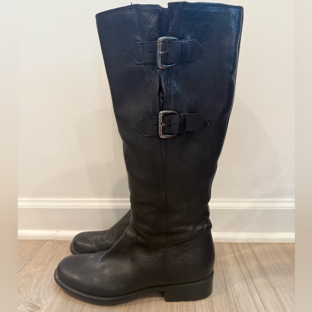 Clarks Artisan Black Leather Riding Boots Knee High Buckle Zip Women’s 7.5